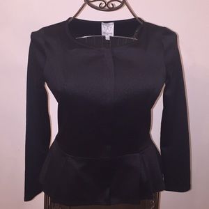 Girls size 14 Ella Moss zip front top